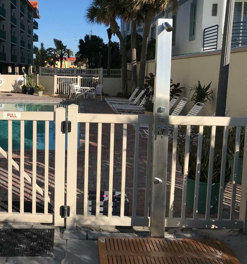Aparthotel Vistas On The Gulf #502 St. Pete Beach