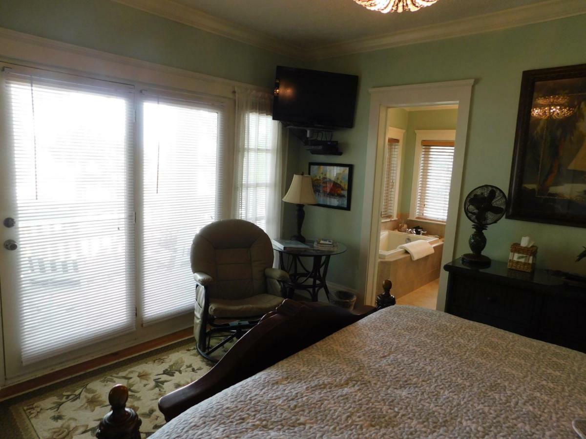 The River Lily 3* Daytona Beach