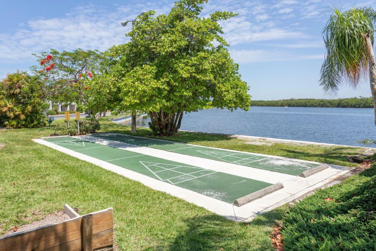 Aparthotel Tampa Bay, Step Away, Wifi, Free Parking,pools, Jacuzzi Ruskin