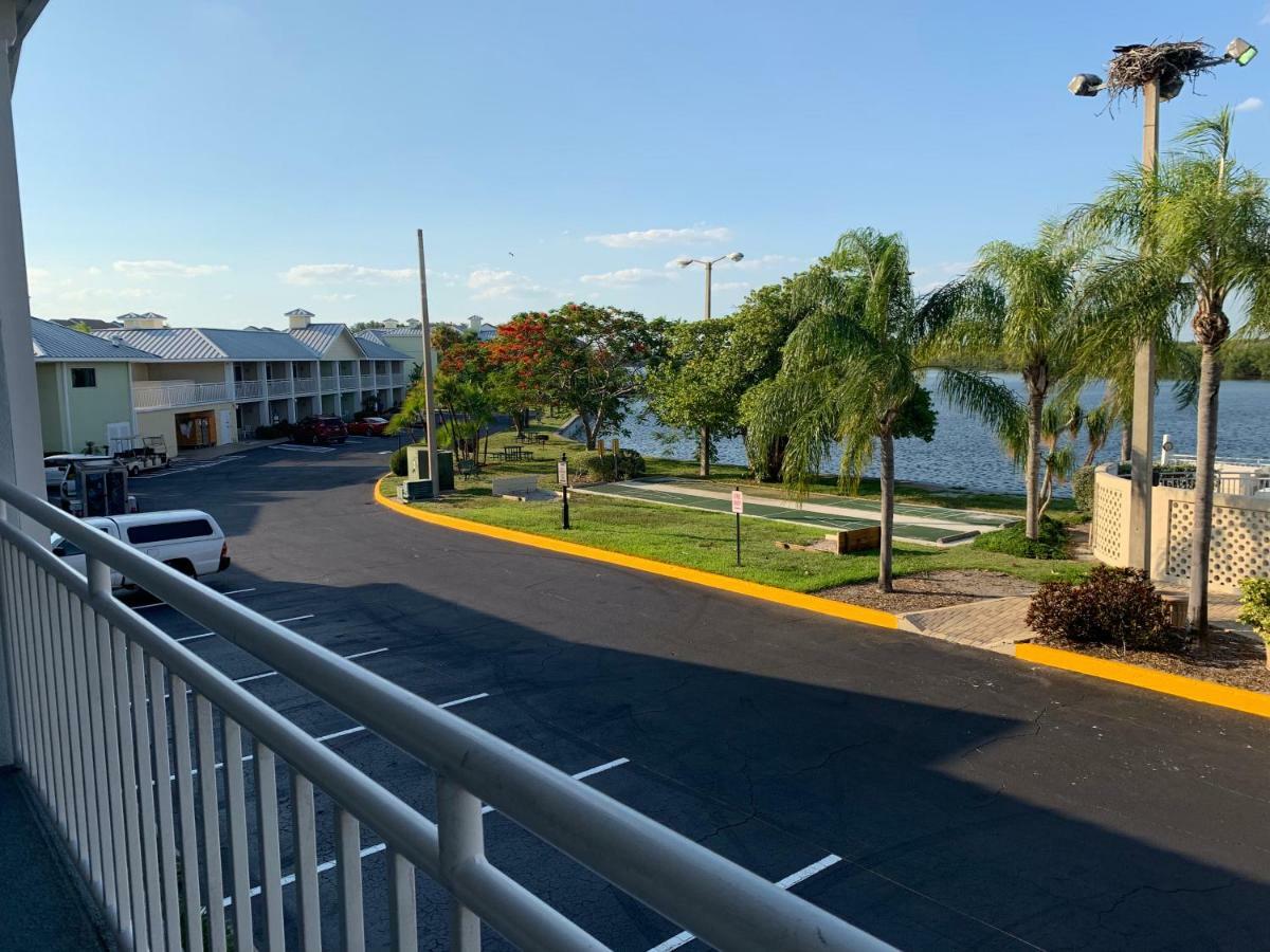 Tampa Bay, Step Away, Wifi, Free Parking,pools, Jacuzzi Aparthotel Ruskin