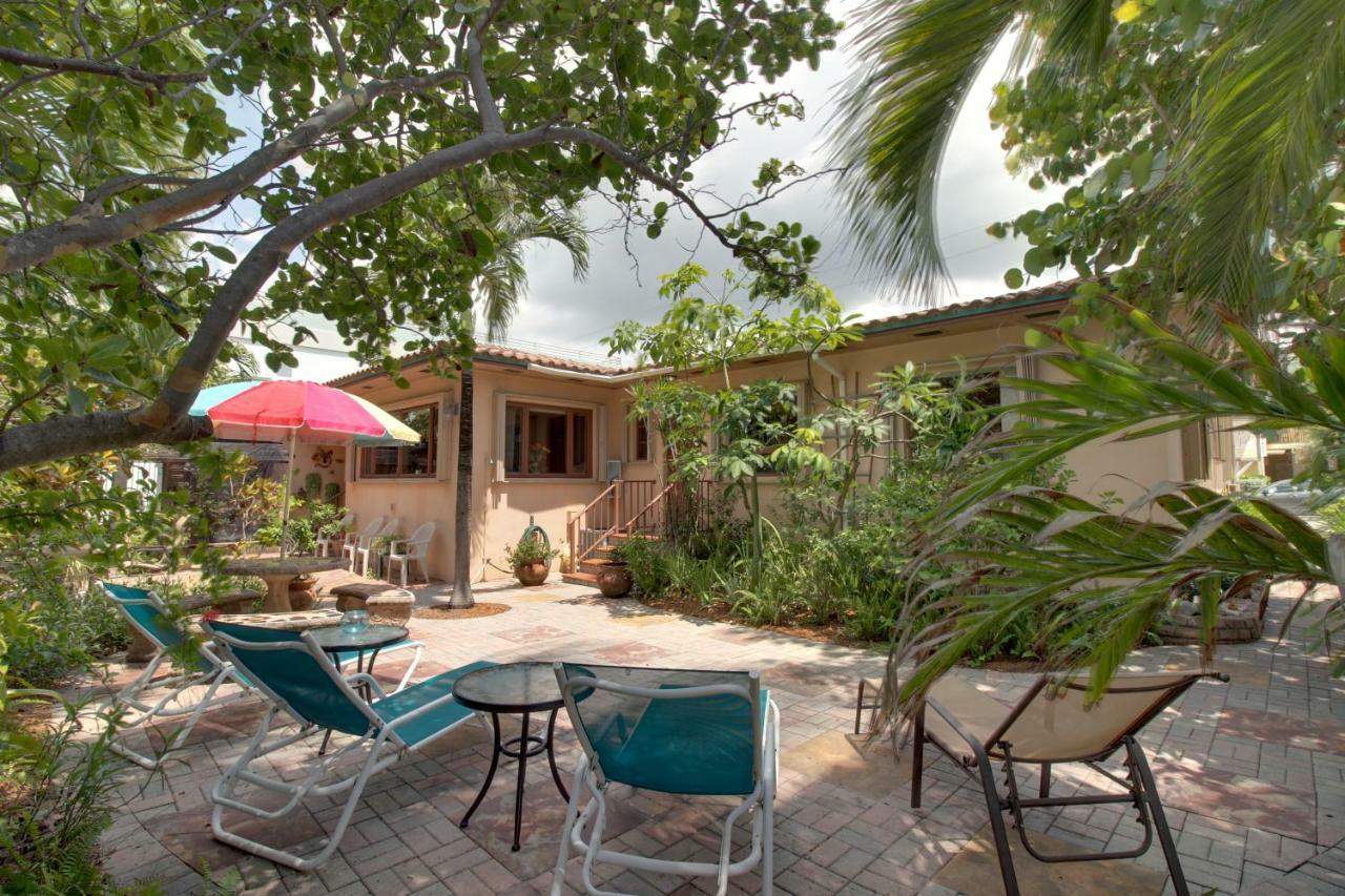 Bella Vista Garden Studio Hotel