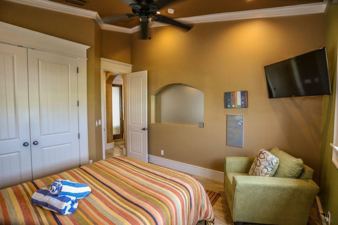425 Palermo Circle Holiday home *
