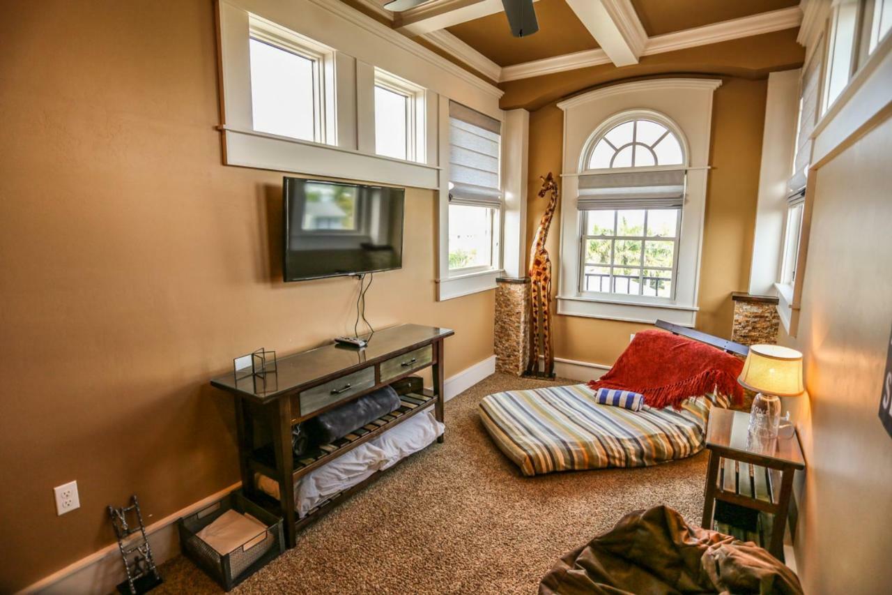 Holiday home 425 Palermo Circle