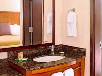 Hyatt Place Coconut Point Hotel 3*
