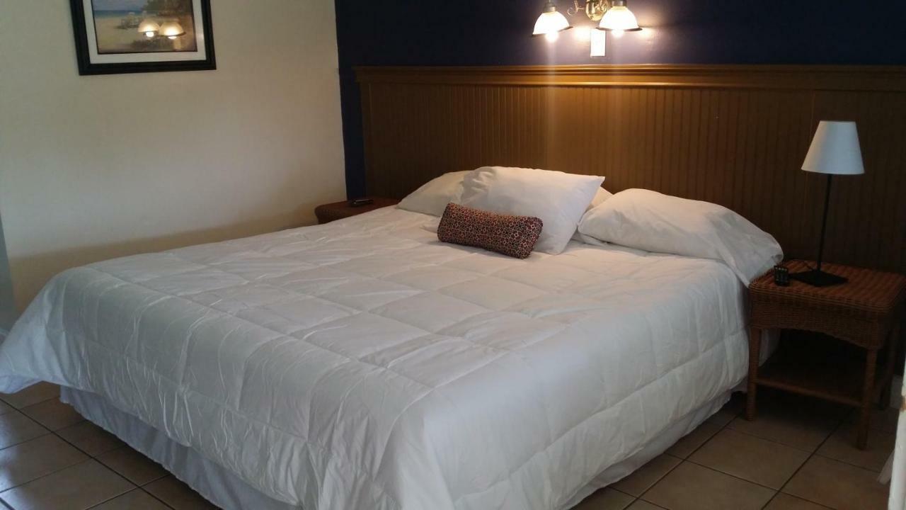 Motel Palm Breeze Hotel