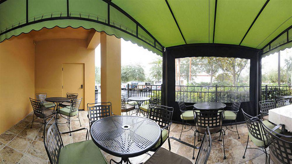 Hotel Spark By Hilton Orlando Near Seaworld Williamsburg