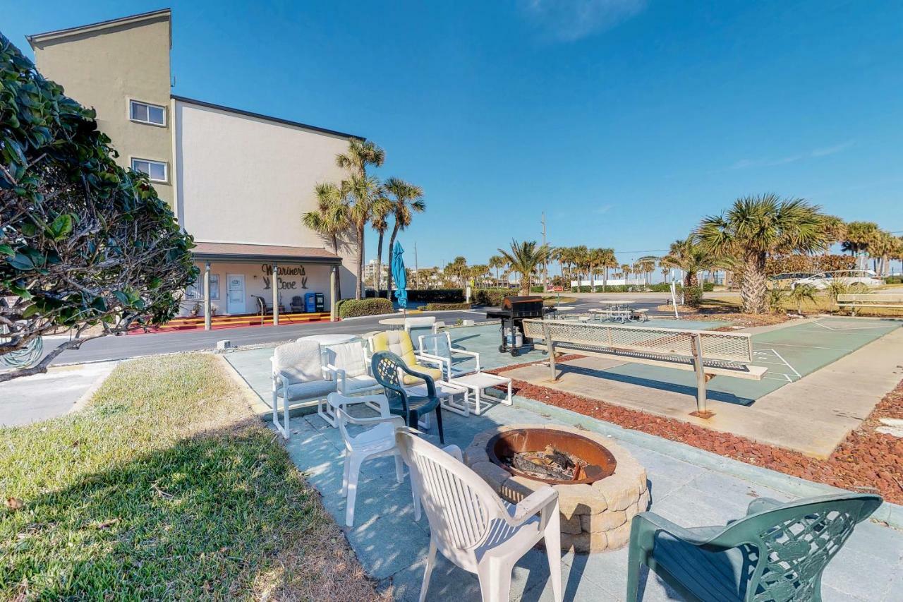 Mariners Cove Apartment *