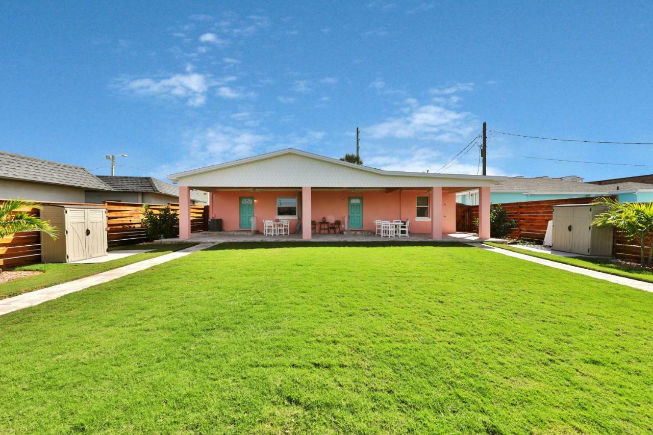 The Pink House Holiday home Cocoa Beach