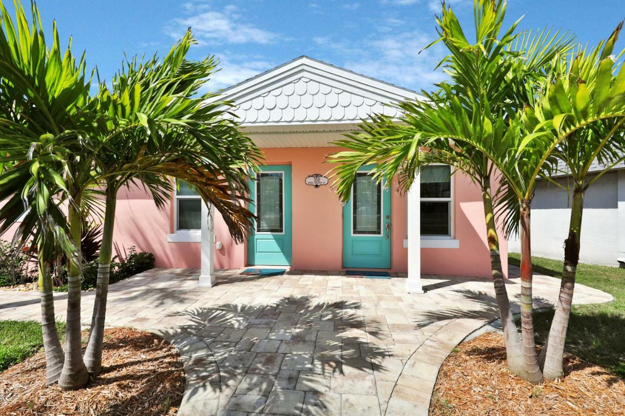 The Pink House Holiday home Cocoa Beach