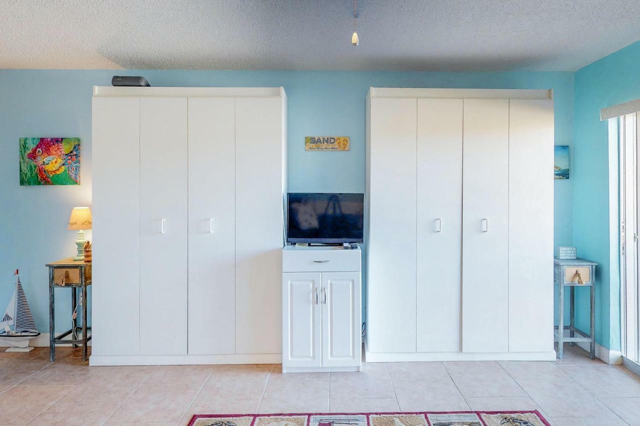Mariners Cove Apartment