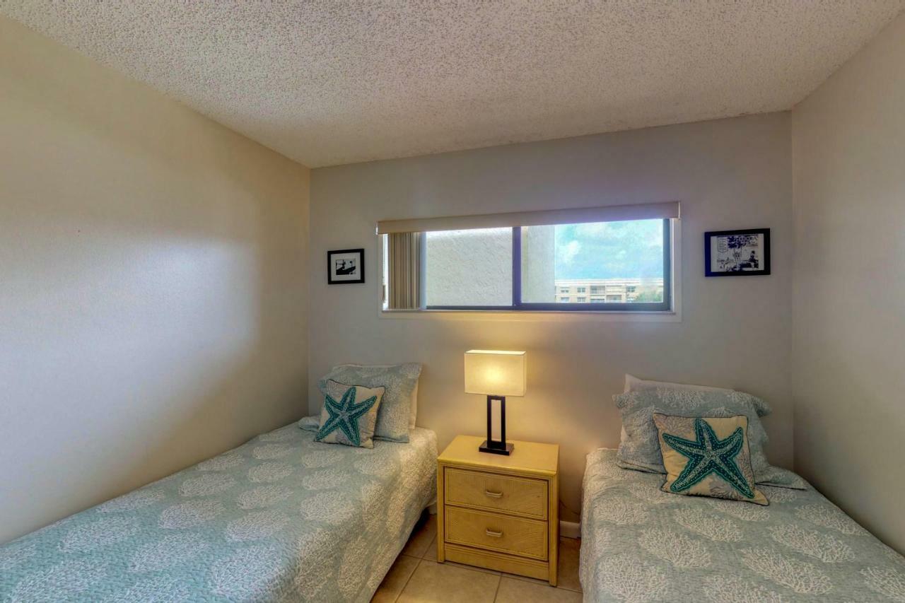 Oceanfront Chateau #308 Holiday home Cocoa Beach
