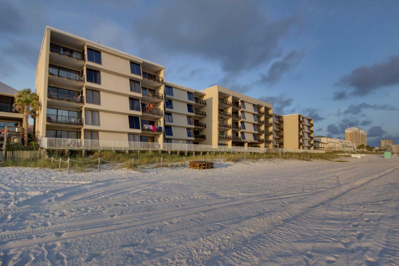 Gulf Gate 402 *