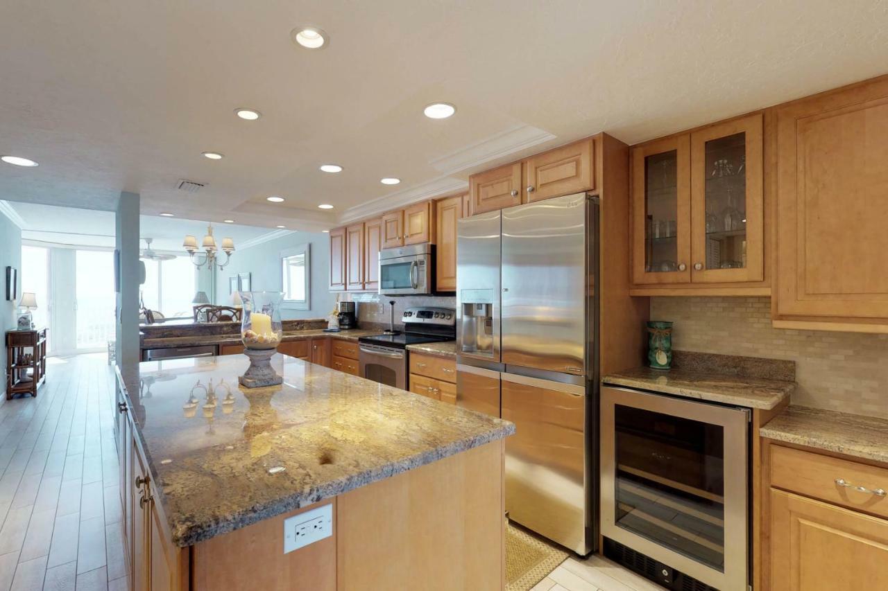 Anna Maria Island Club Unit17s Apartment