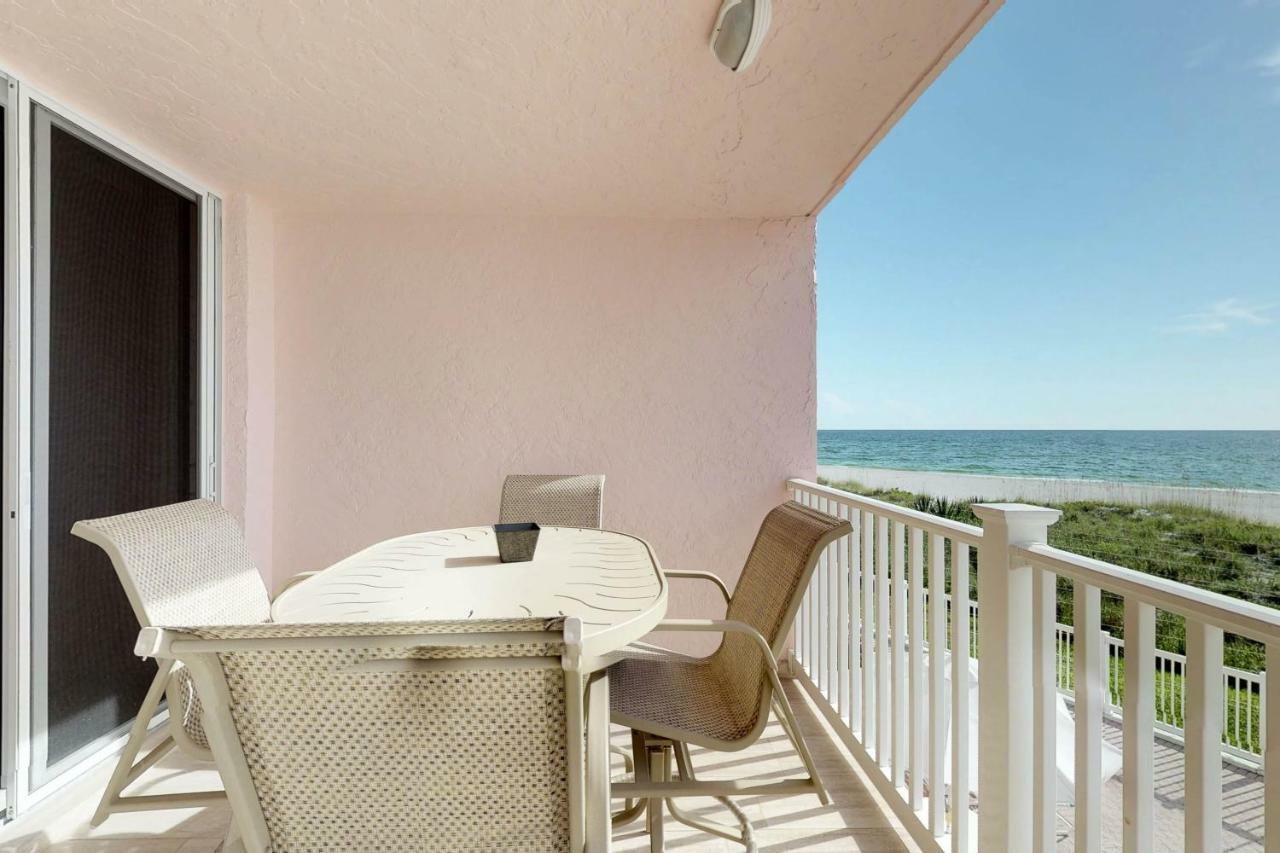Anna Maria Island Club Unit17s