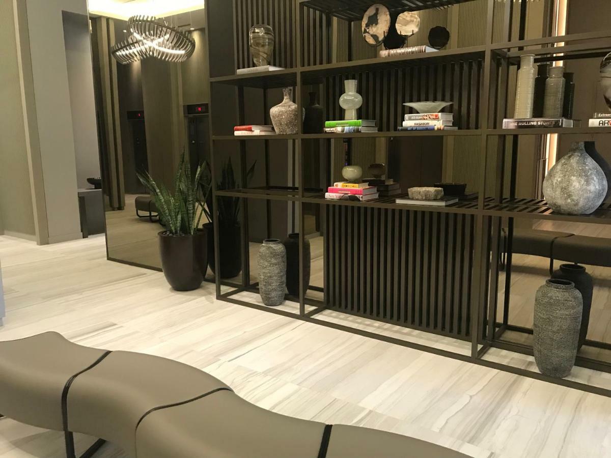 Apartment Hide House *
