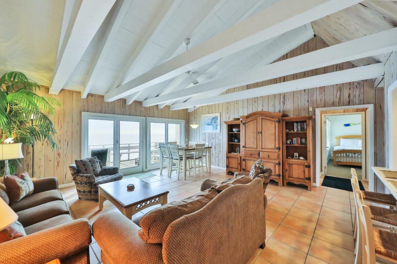 Holiday home White Heron Beach House *