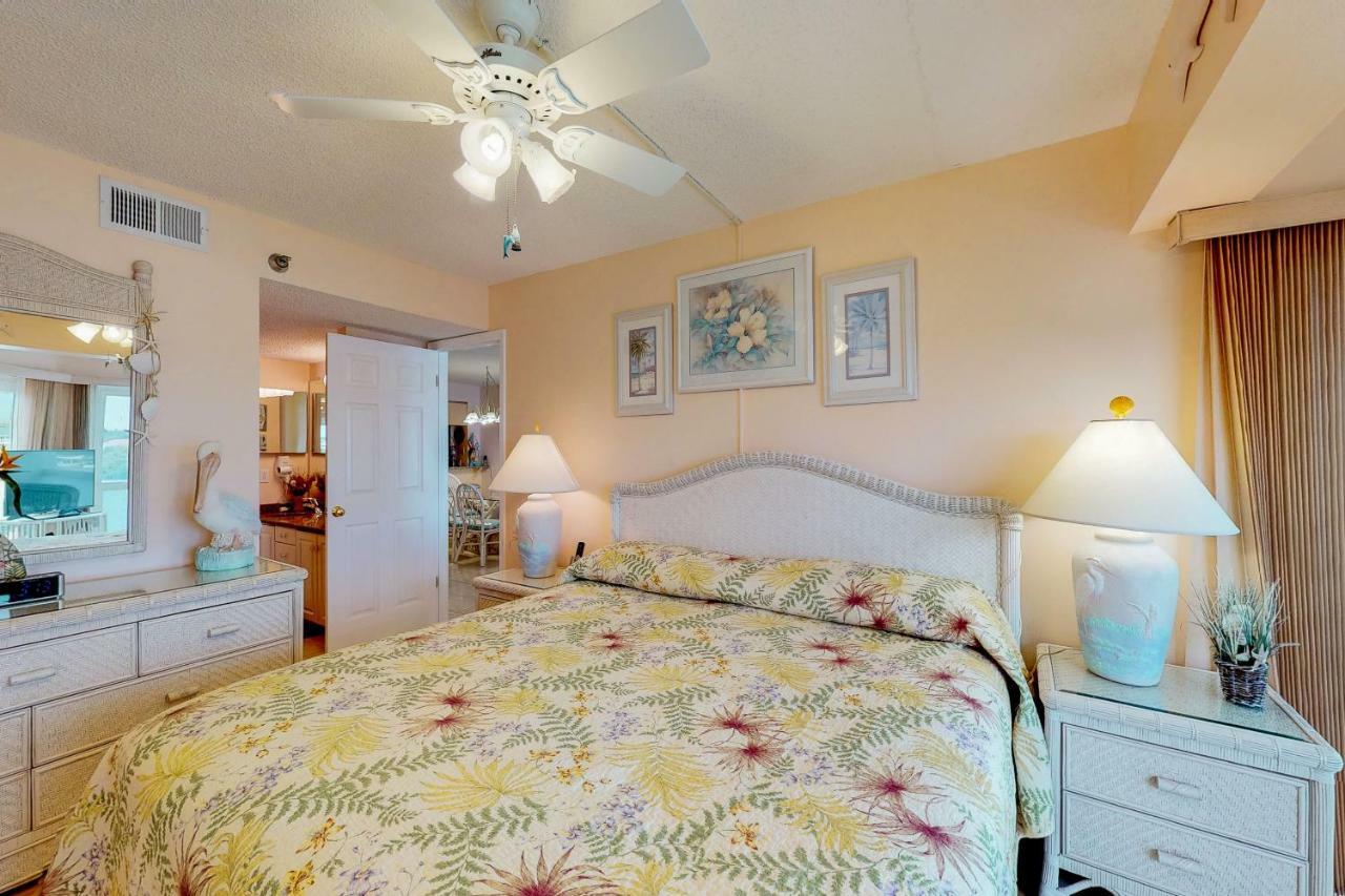 Hotel Waterview 205 *