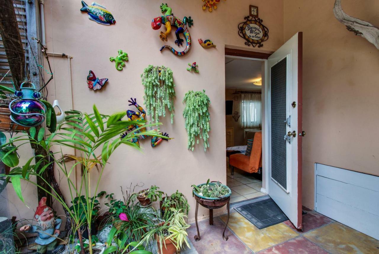 Bella Vista Garden Studio * Hollywood