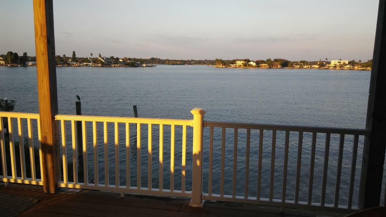 Apartment 3000 Sq Ft And Bay