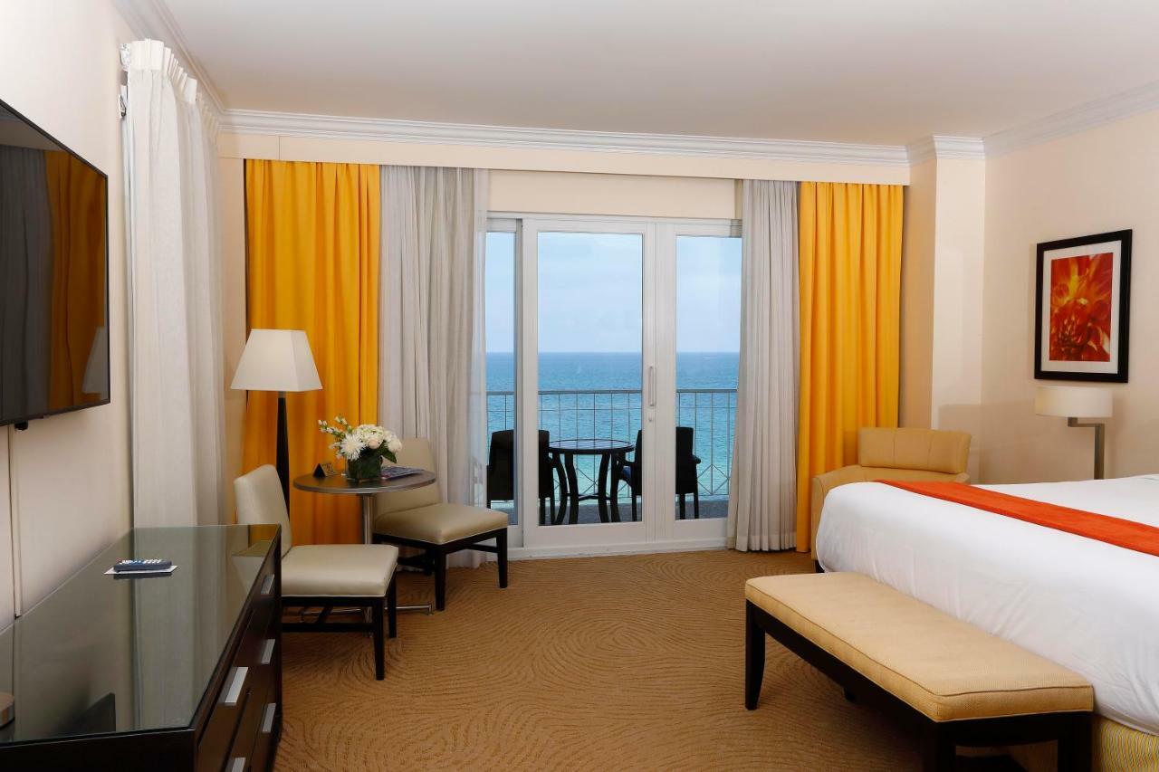Sea View 3*