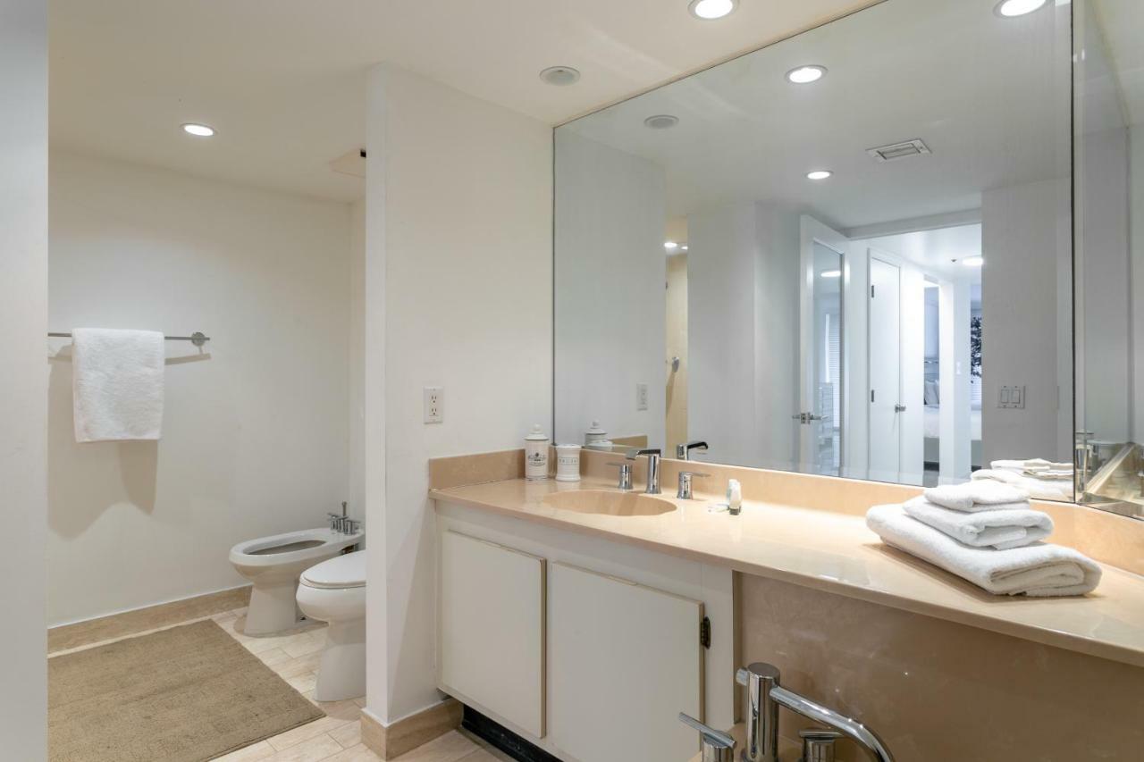 Apartment Tranquility On The Bay Doral