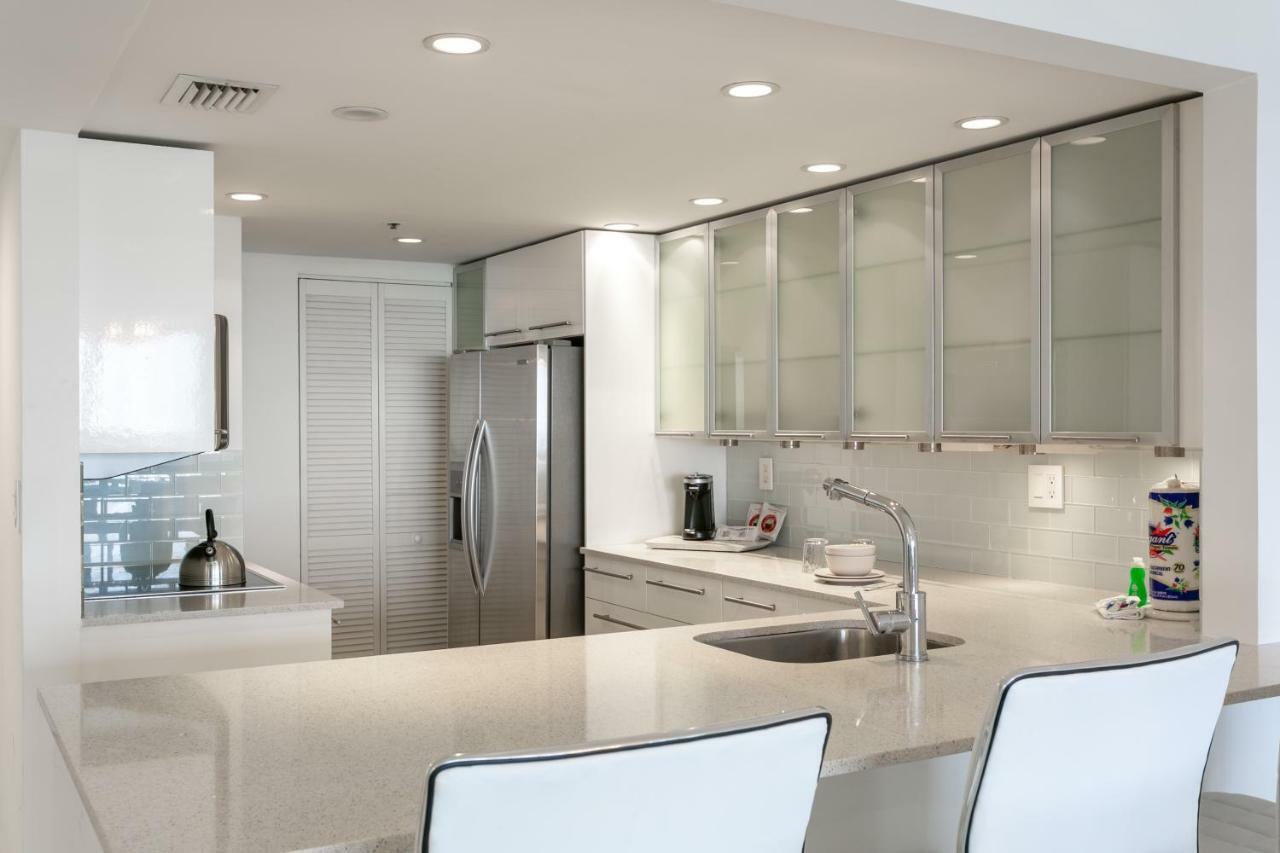Apartment Tranquility On The Bay Doral