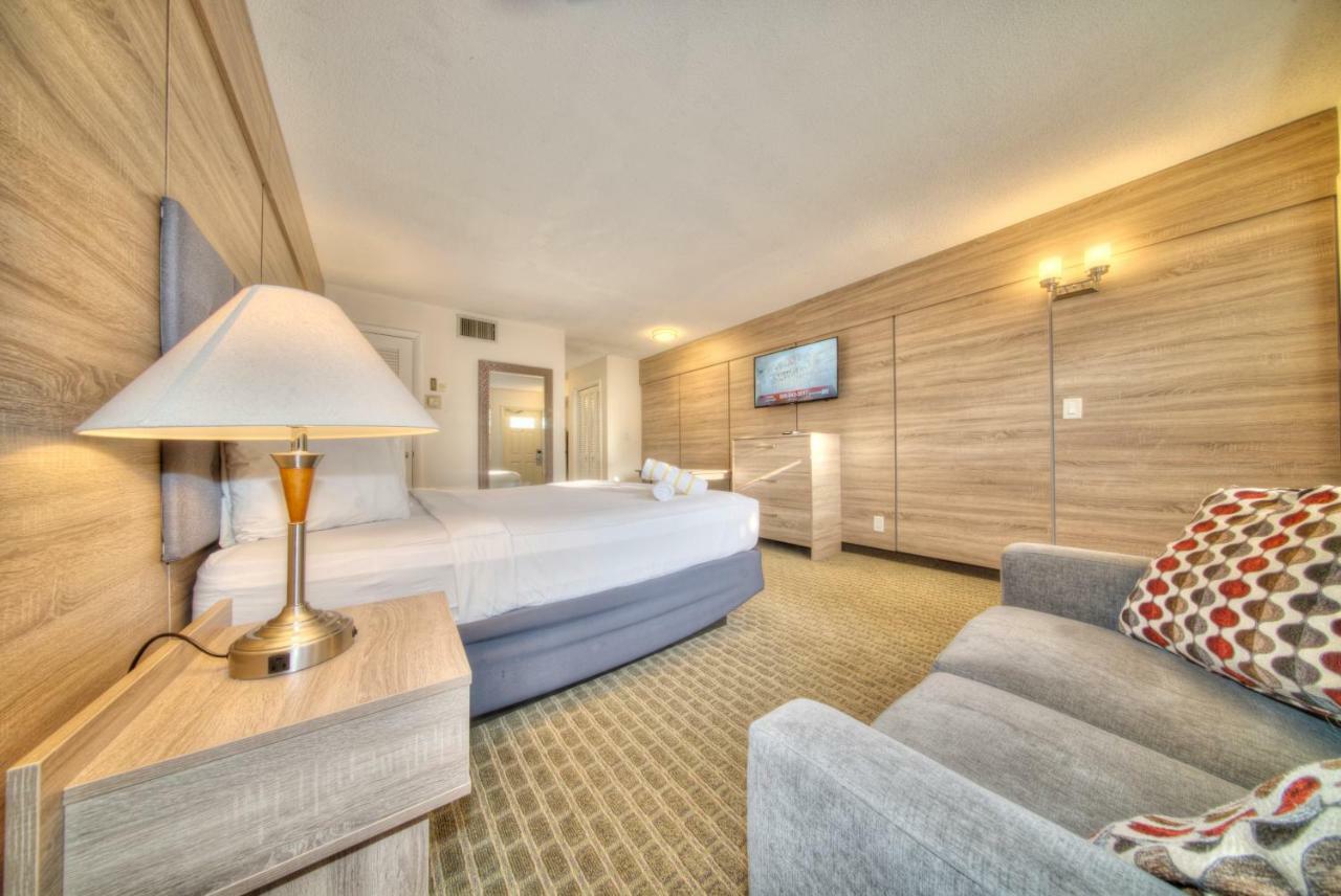 Club Lux By The Hotel 3*