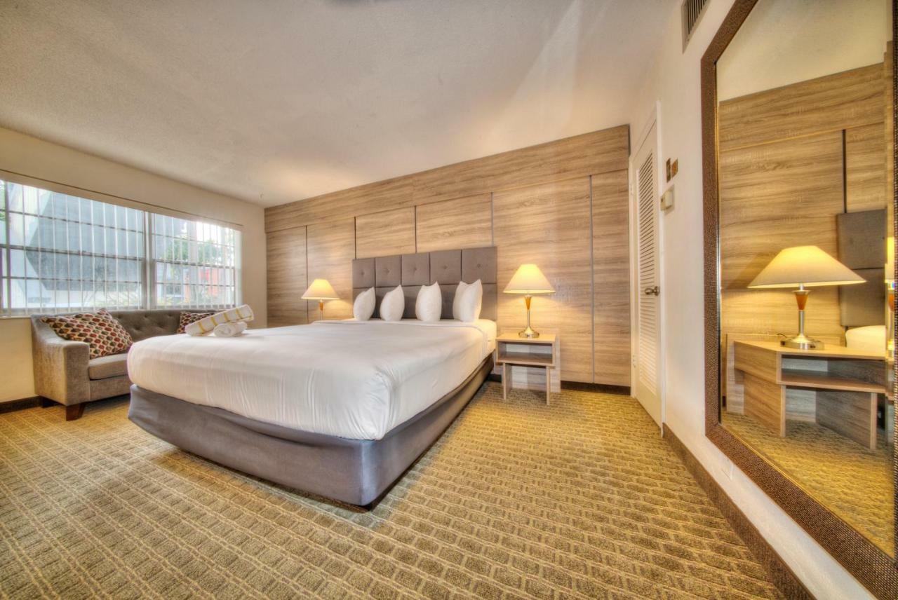 Hotel Club Lux By The Deerfield Beach