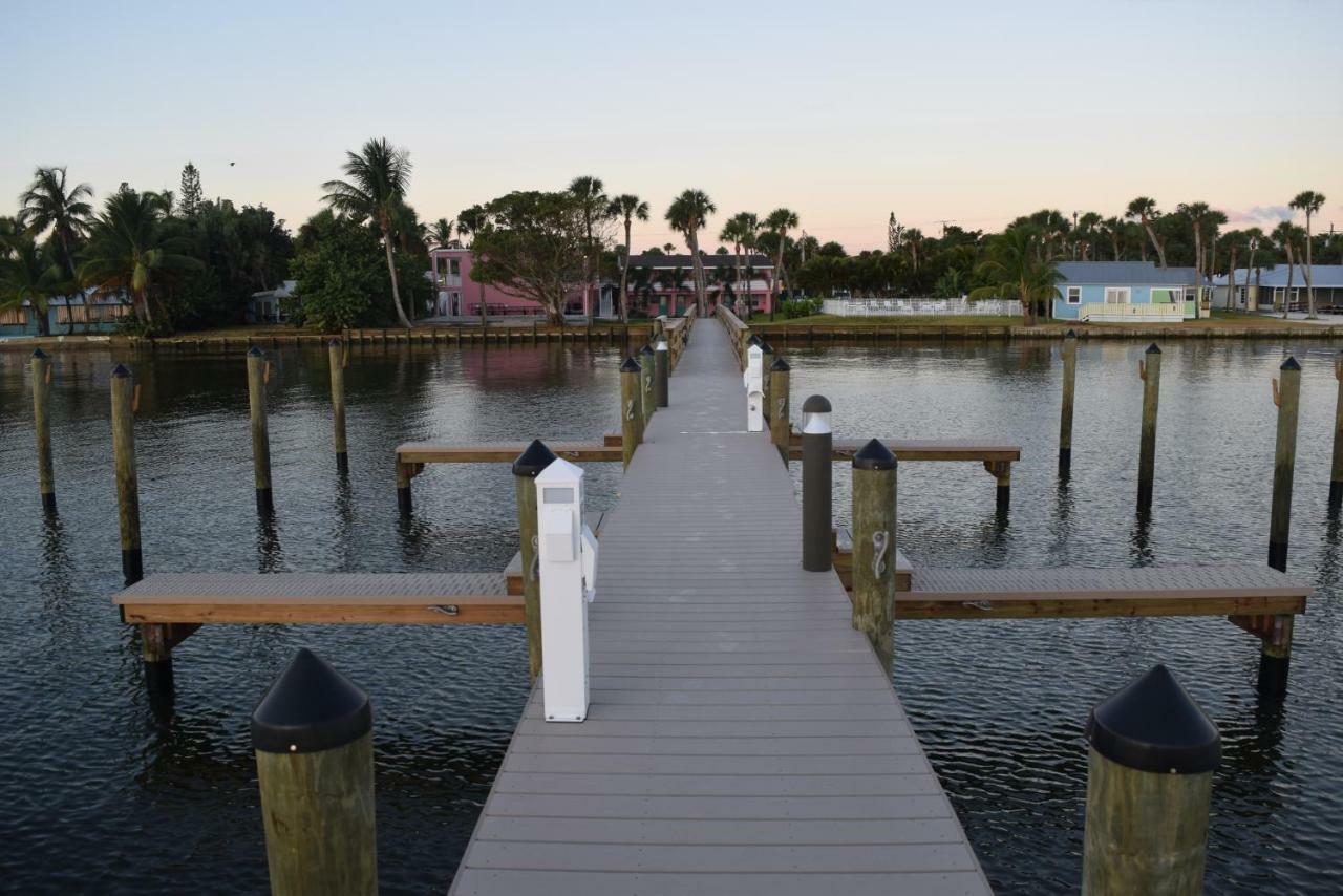 Caribbean Shores Waterfront Hotel 3*