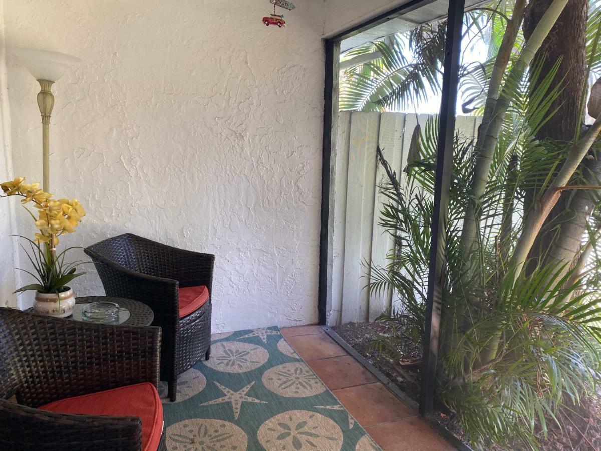 2 Bedroom , 2 Bath , Holiday home Oldsmar