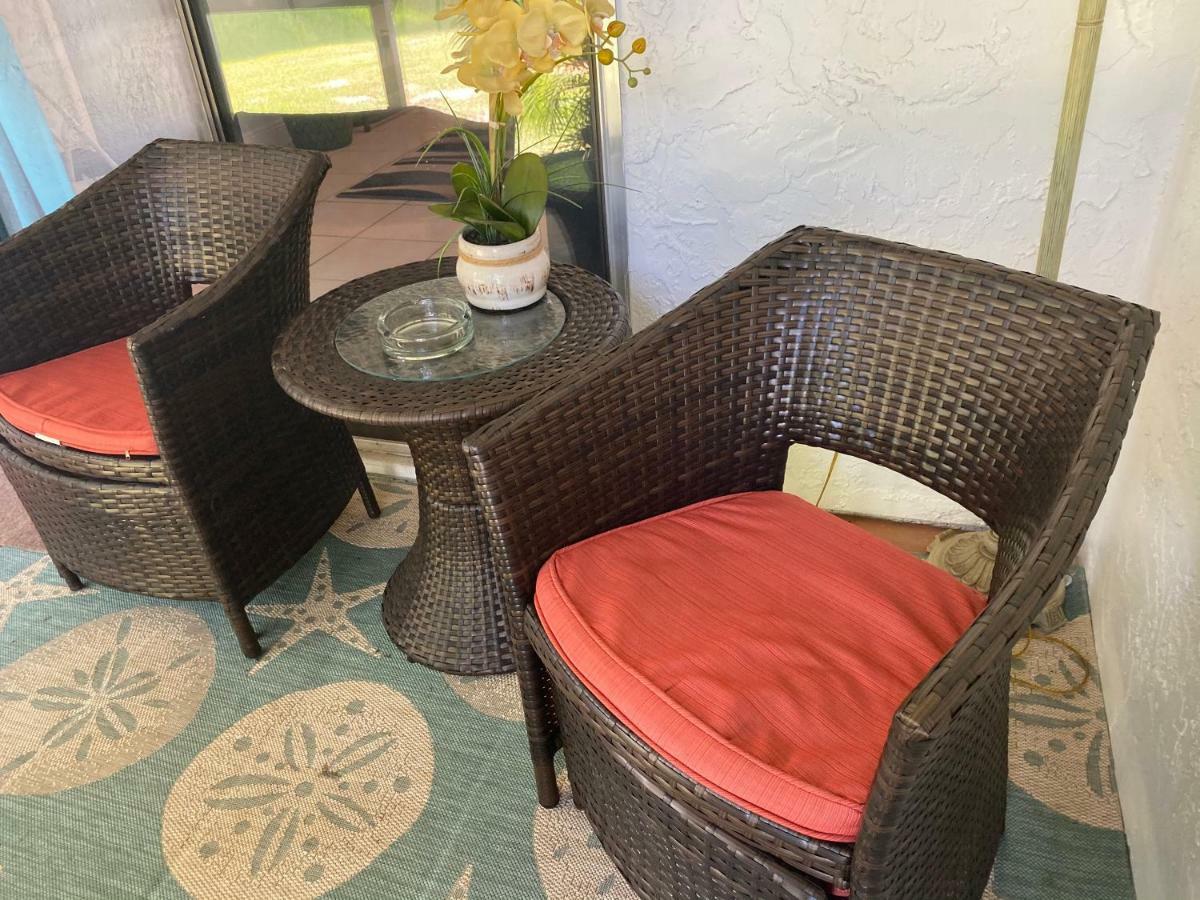 2 Bedroom , 2 Bath ,