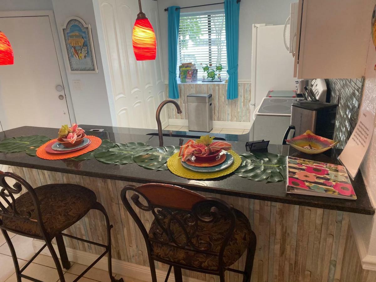 2 Bedroom , 2 Bath , Holiday home Oldsmar