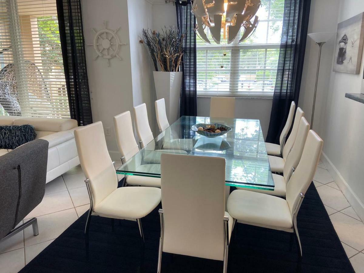 The Nautical! Amazing 3bed 2bath At Yacht Club Apartment *