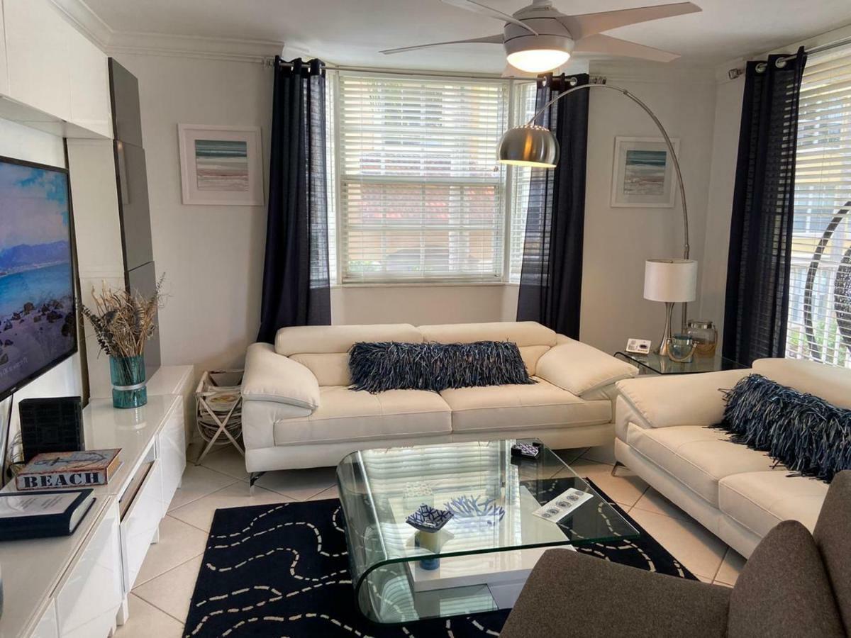 The Nautical! Amazing 3bed 2bath At Yacht Club Apartment Aventura
