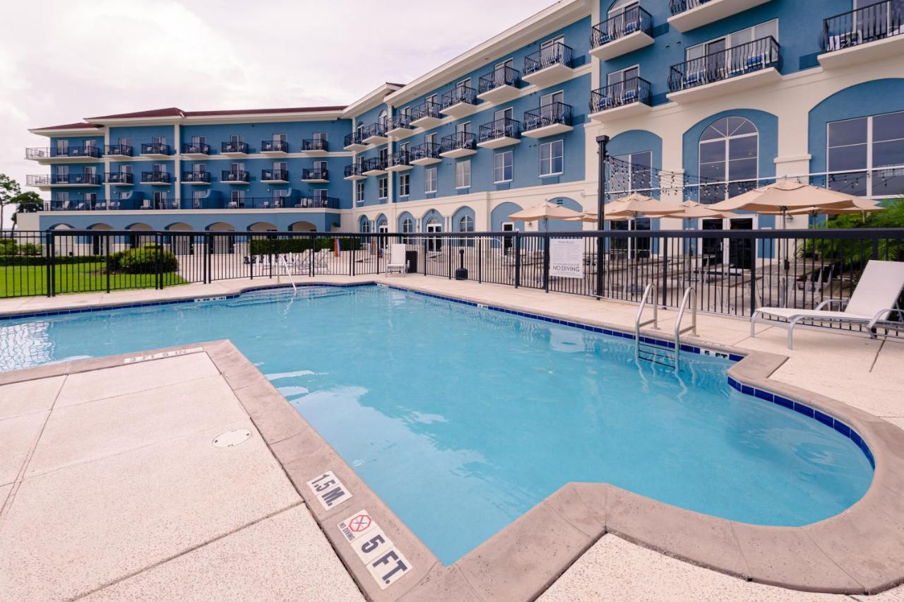 Hotel Seven Raceway Sebring