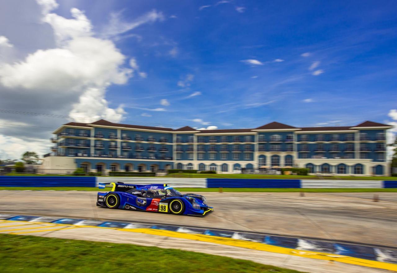 Hotel Seven Raceway Sebring