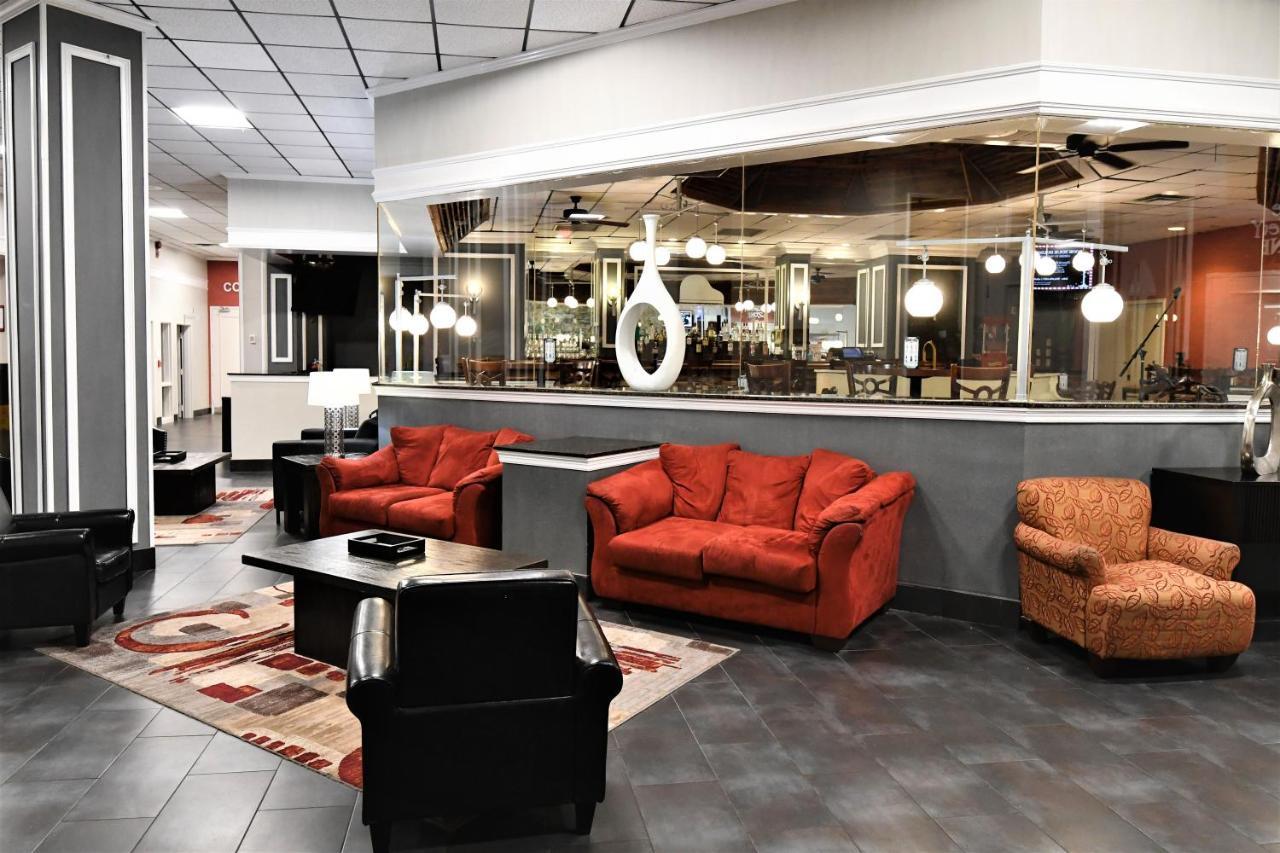 Ramada By Wyndham & Conference Center