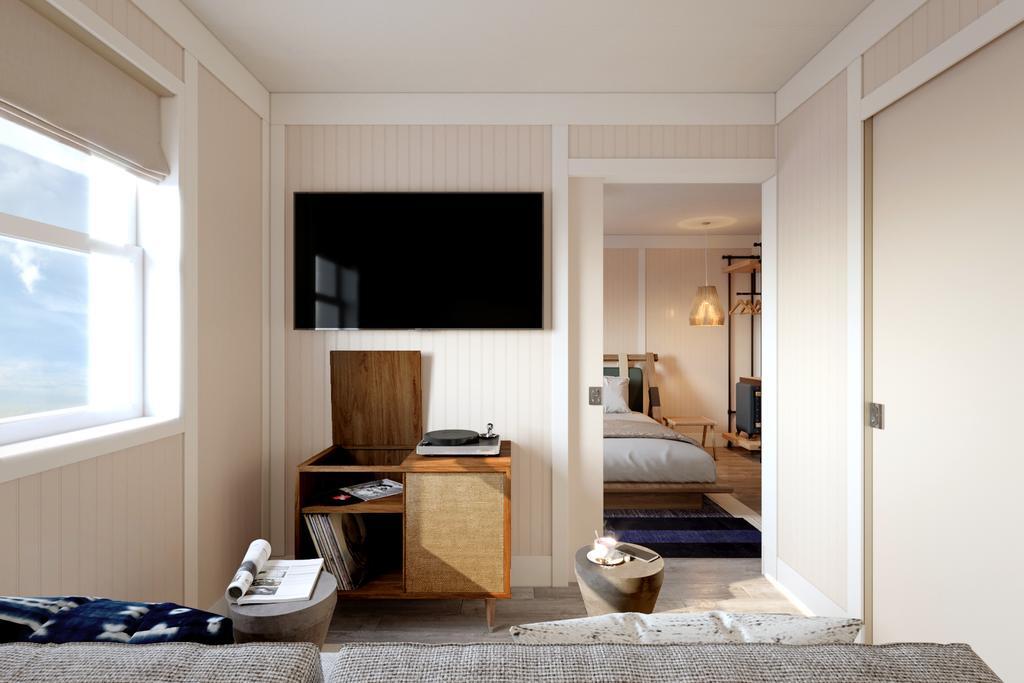 Life House, South Of Fifth 4*
