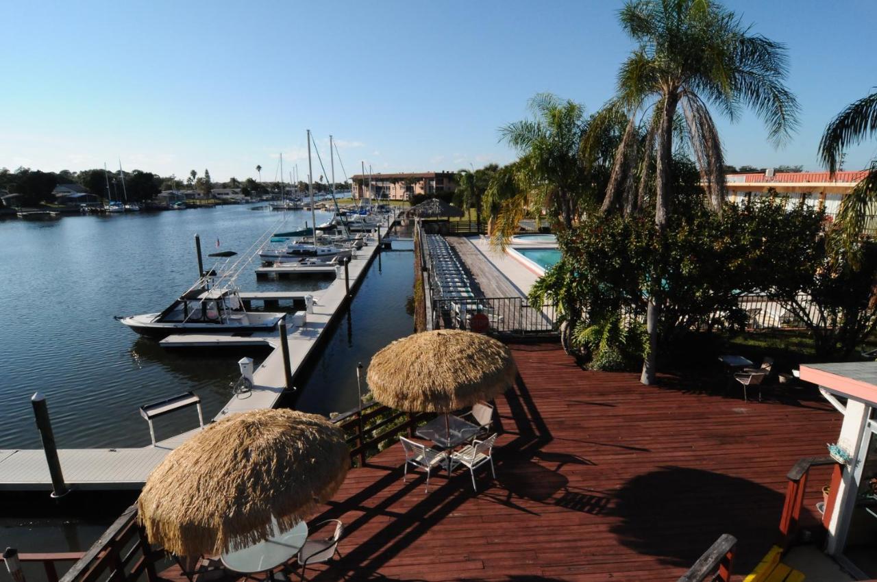 Magnuson & Marina Hotel 3*