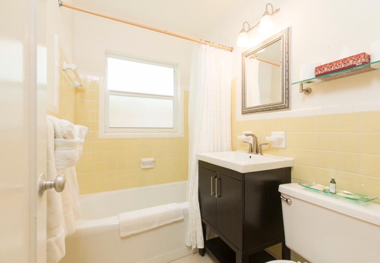 Sunny Shores & Suites 3*
