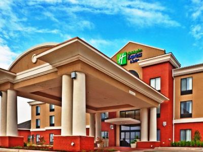 Hotel Express & Perry, An Ihg Perry