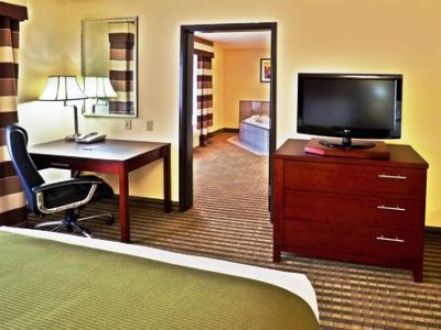 Hotel Express & Perry, An Ihg 2*
