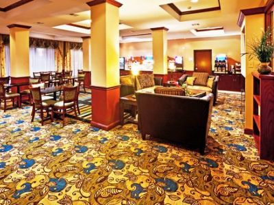 Hotel Express & Perry, An Ihg Perry