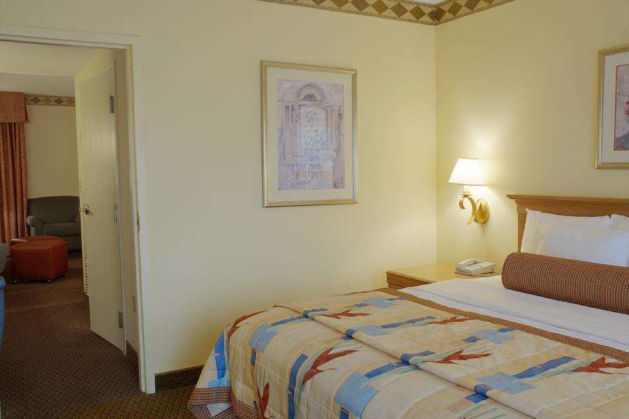 Embassy By Hilton Orlando North 3*