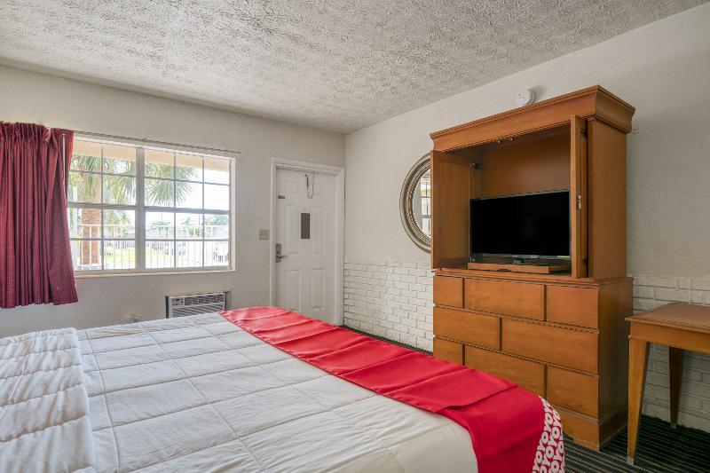 Motel Oyo Pompano