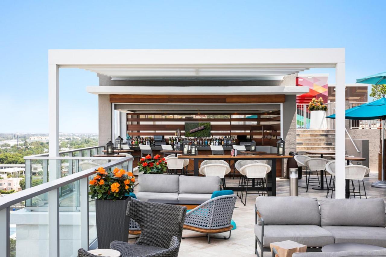 Luxury In Young Circle Aparthotel