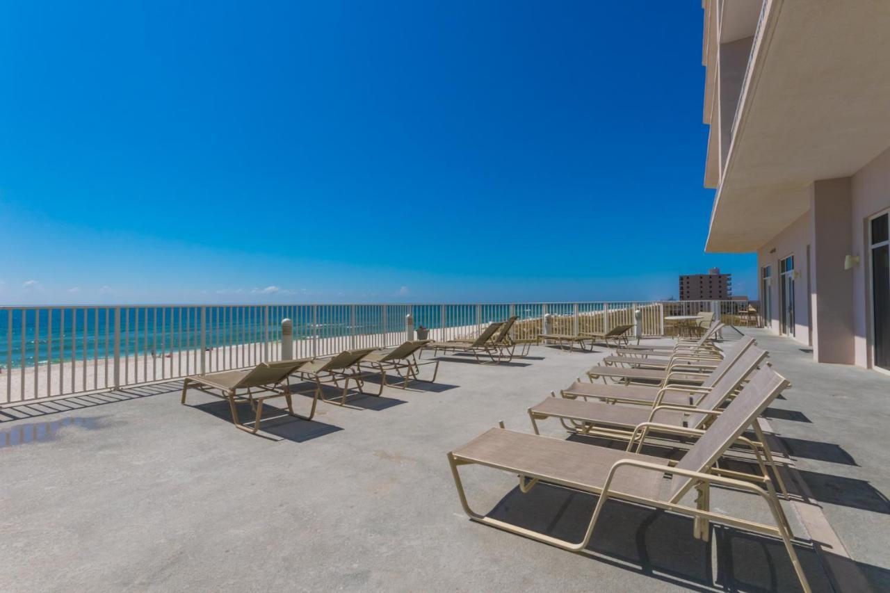 Apartment Windemere Beachfront Unit 1006