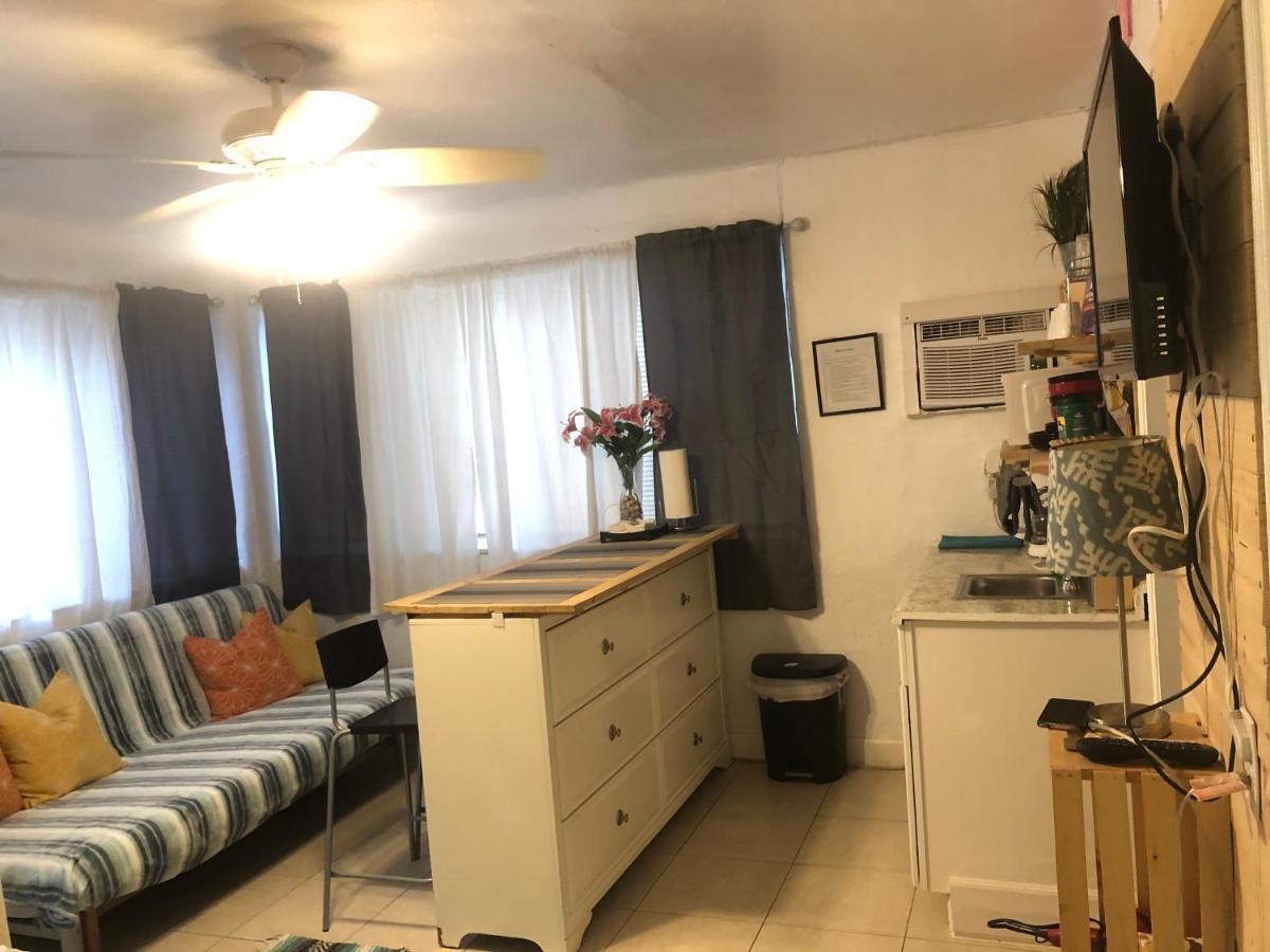 Beachfront House Apartment Hollywood