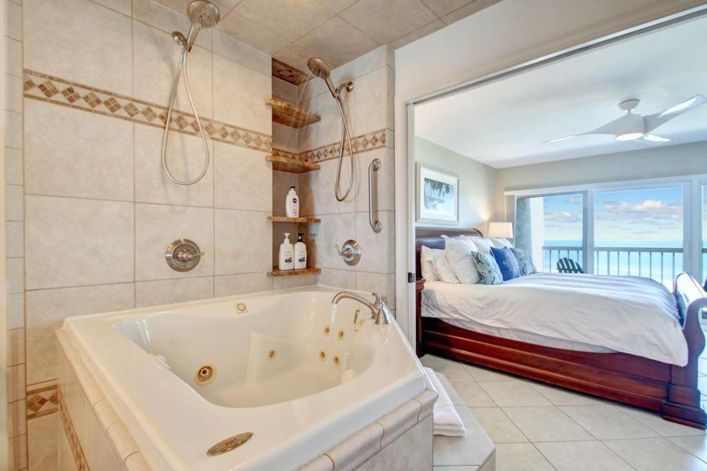 Amelia Island Oceanfront 2 Master Apartment