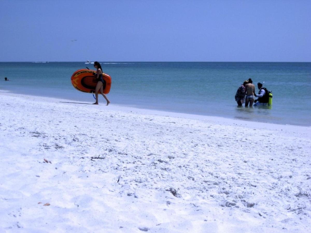 The Anna Maria Island Castaway 1 Holiday home Holmes Beach